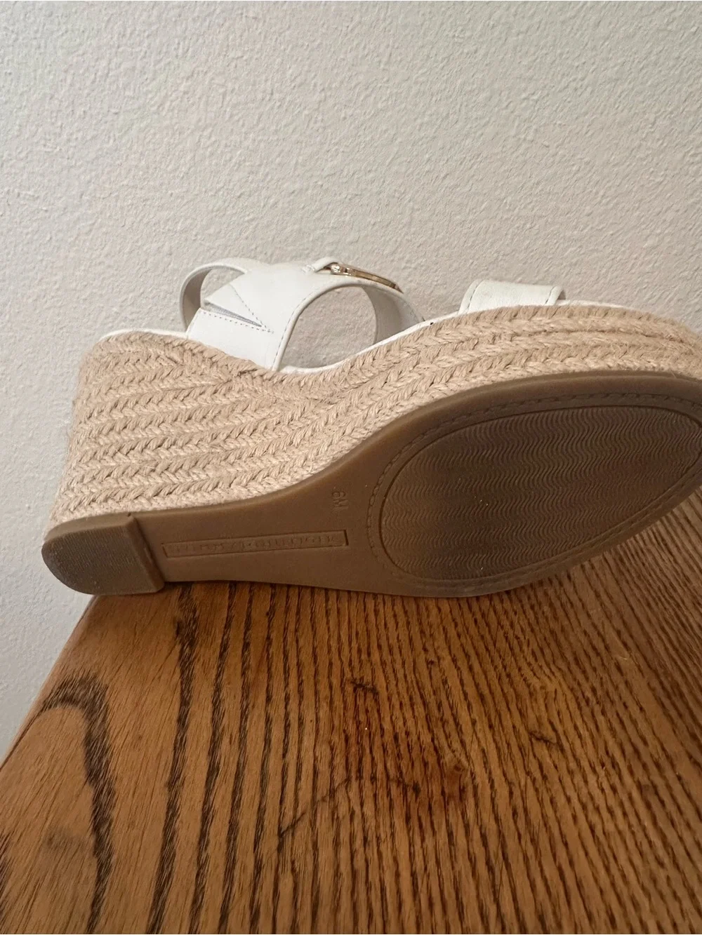 Tommy Hilfiger White Espadrille Wedge Sandals with Gold Accent